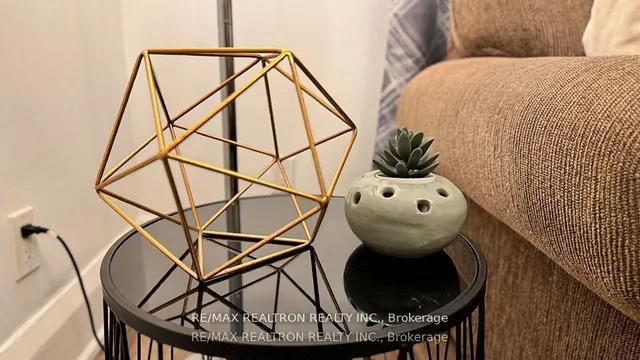 Additional image 5 of 12 Lark St