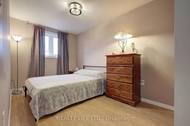 Additional image 21 of 293 Melrose St