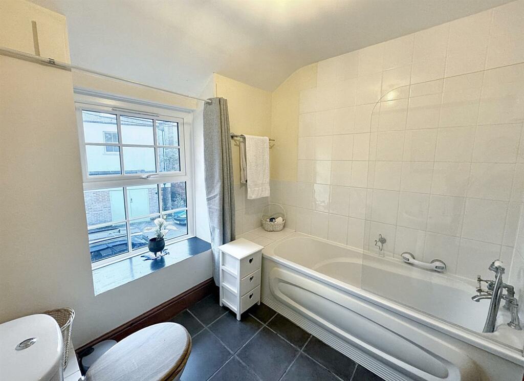 Additional image 9 of Manor Road, Mere, Warminster