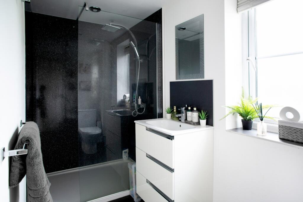 Additional image 9 of Oxendale, Street