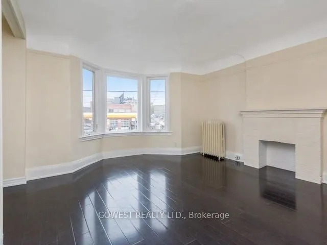 Additional image 11 of 2011 Dundas St