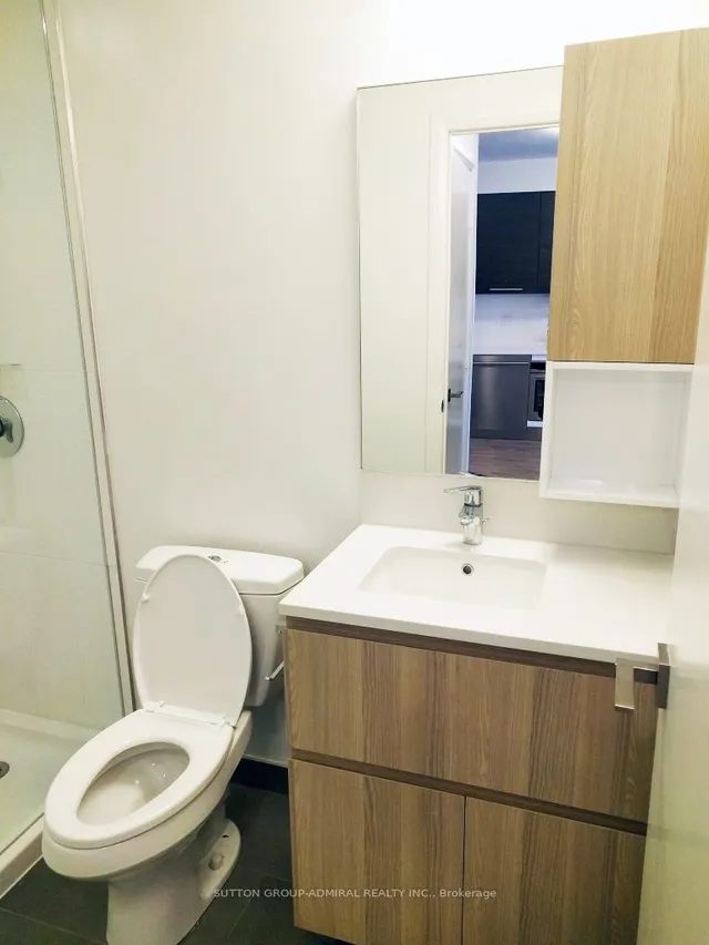 Additional image 8 of 36 Park Lawn Rd Unit 3504