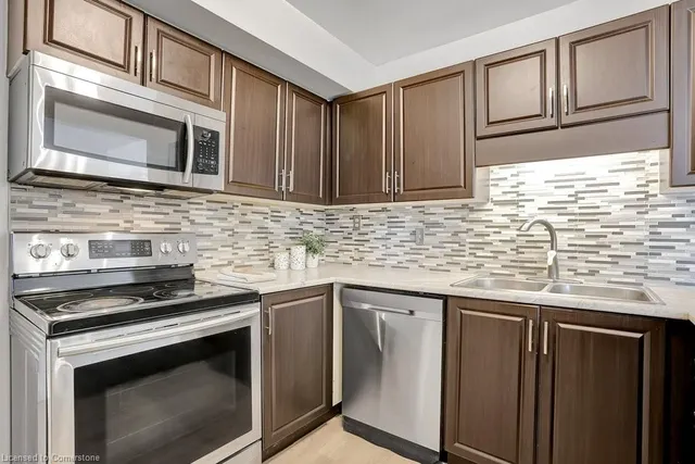 Additional image 7 of 500 Westmount Rd Unit 404