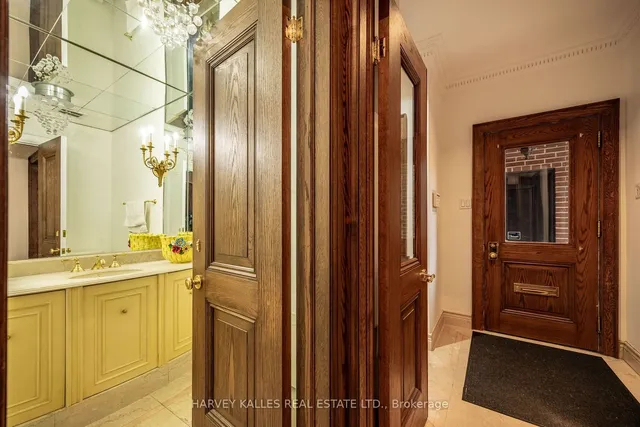 Additional image 16 of 6 Versailles Crt