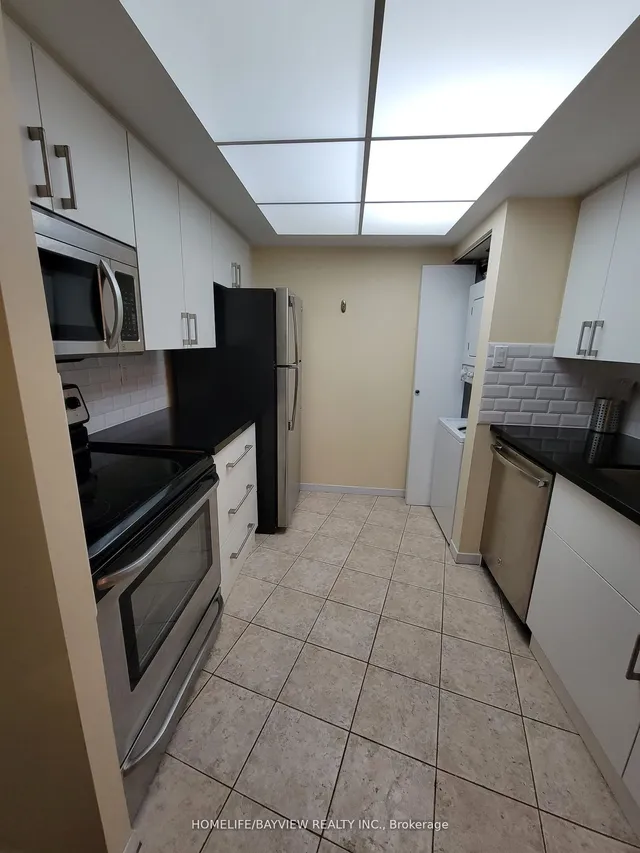 Additional image 9 of 1001 Bay St Unit 2902