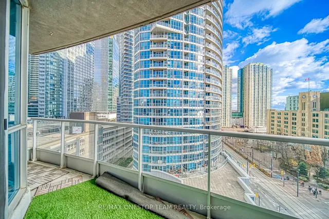 Additional image 14 of 218 Queens Quay Unit 1002