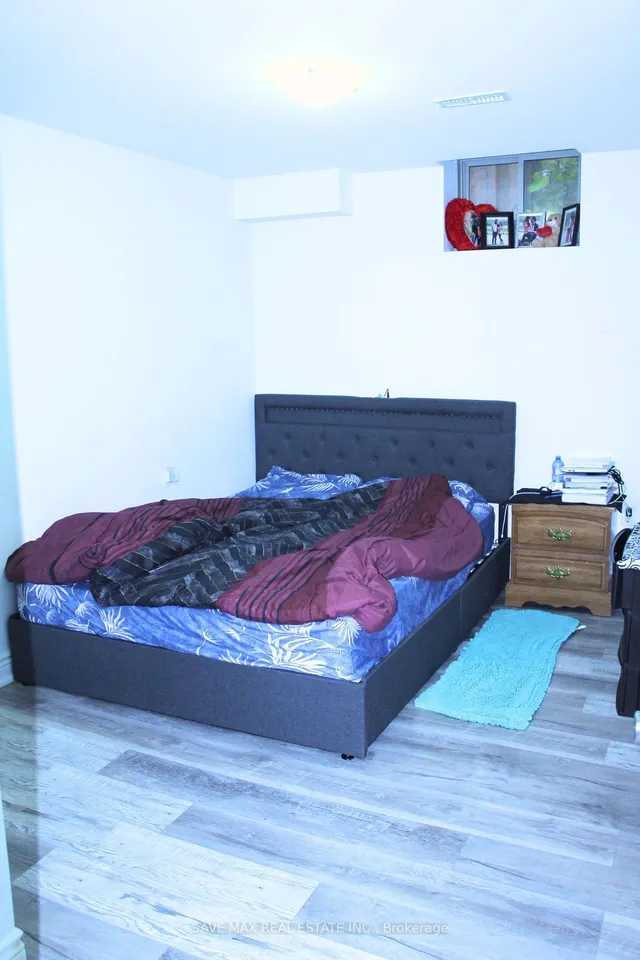 Additional image 25 of 27 Elmbank Tr