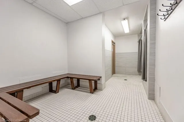 Additional image 48 of 3227 King St Unit 301