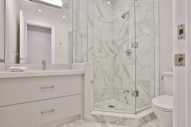 Additional image 26 of 1 St Thomas St Unit 9C