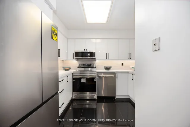 Additional image 5 of 100 Upper Madison Ave Unit 2009