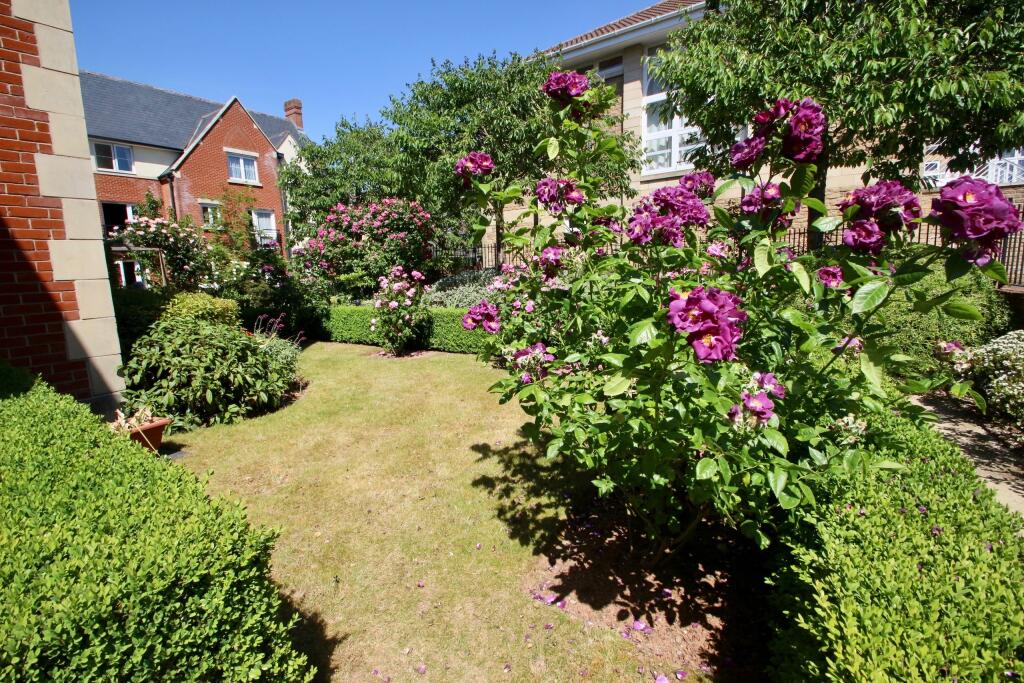 Additional image 10 of Cavendish Lodge, Glastonbury