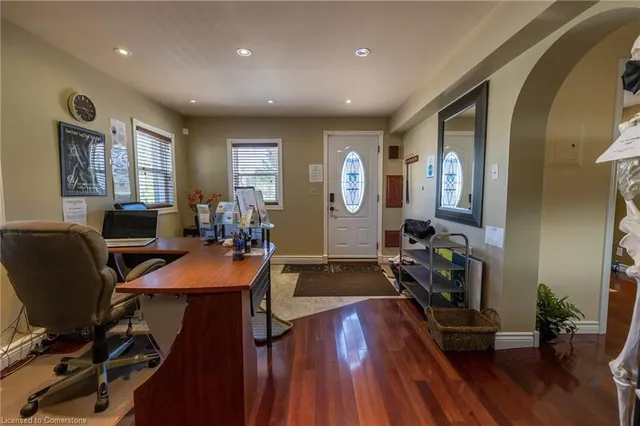 Additional image 10 of 11 Belmont Ave