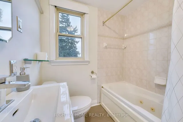 Additional image 13 of 6 Adele Ave