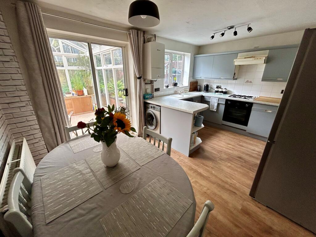 Additional image 7 of Shelley Close, Yeovil, BA21