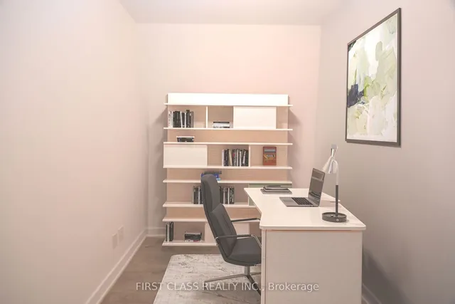 Additional image 9 of 185 Roehampton Ave Unit 2712