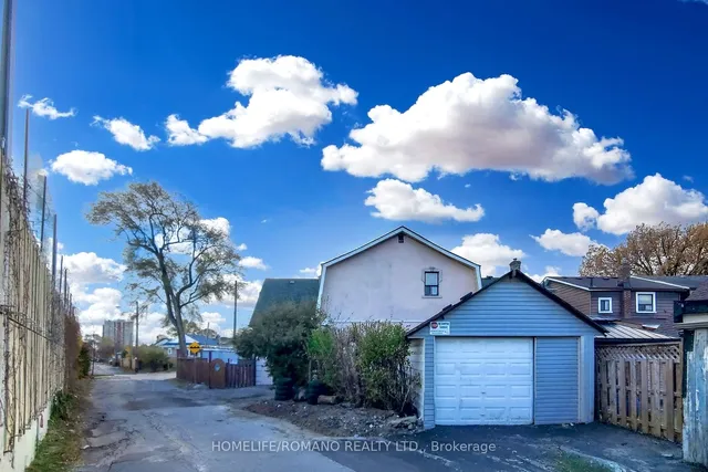 Additional image 39 of 66 Mahoney Ave