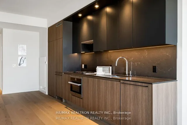 Additional image 7 of 81 Wellesley St Unit 1806