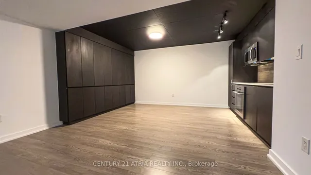 Additional image 6 of 10 Capreol Crt Unit 922