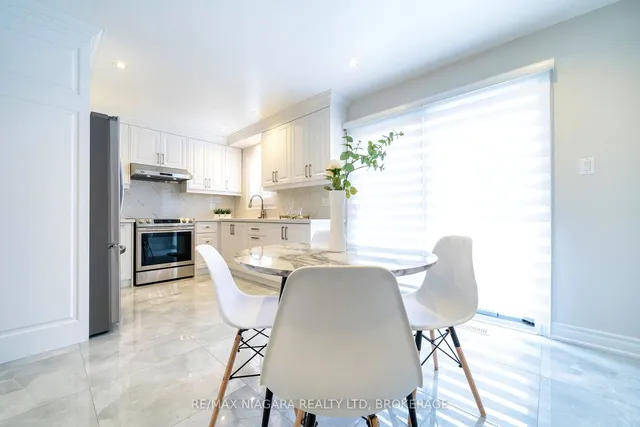 Additional image 10 of 42 Kenhatch Blvd