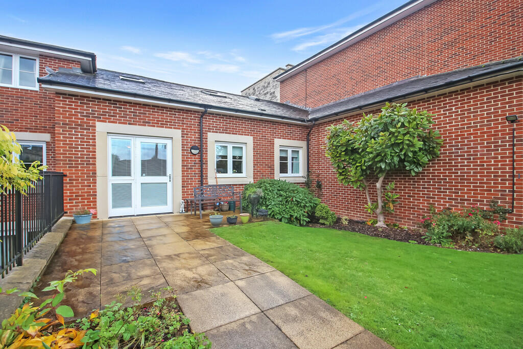 Additional image 9 of George Street, Warminster