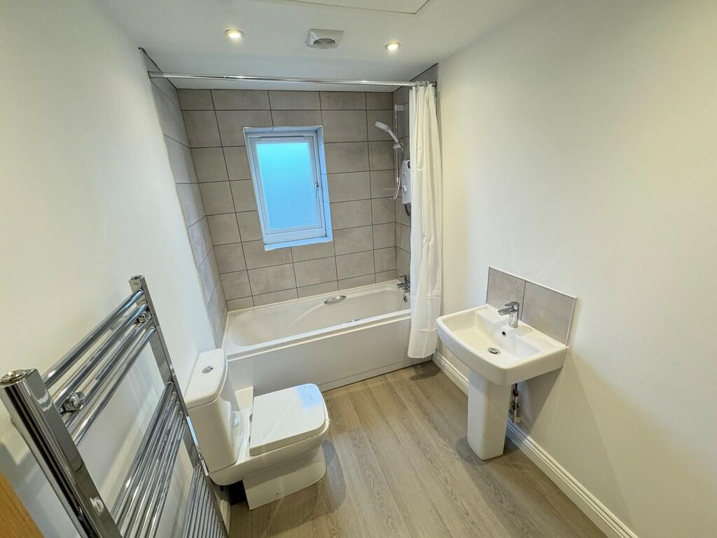 Additional image 14 of Meadowhead Drive, Rishton