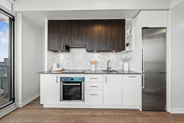 Additional image 27 of 120 Parliament St Unit 1805