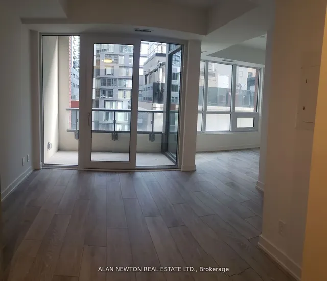 Additional image 6 of 108 PETER St Unit 815