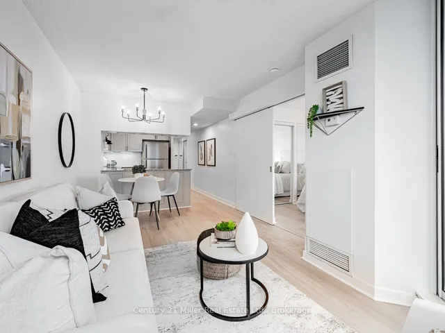 Additional image 11 of 230 Queens Quay Unit 628