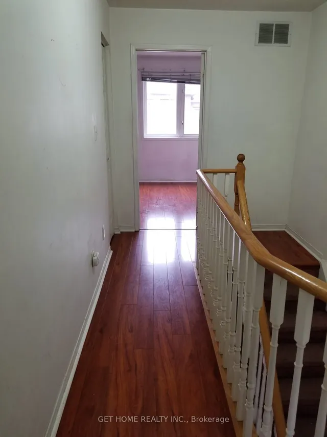 Additional image 3 of 19 Rosebank Dr Unit 106