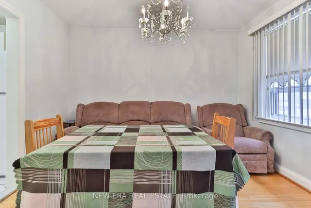 Additional image 7 of 27 Dell Park Ave