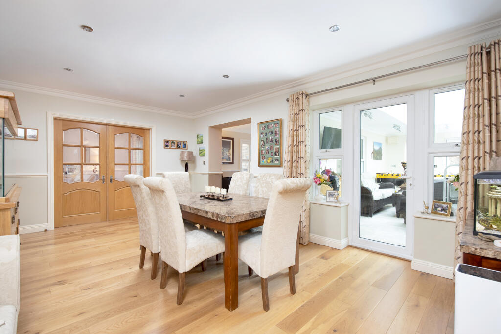 Additional image 8 of Oak Tree House, Hilperton