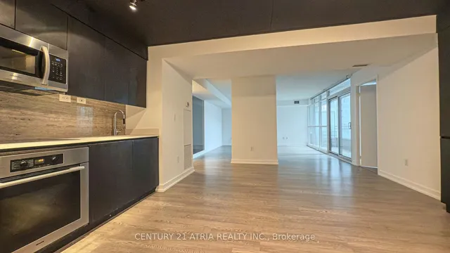 Additional image 29 of 10 Capreol Crt Unit 922