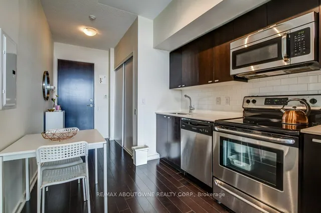 Additional image 5 of 105 The Queens Way Unit 1508