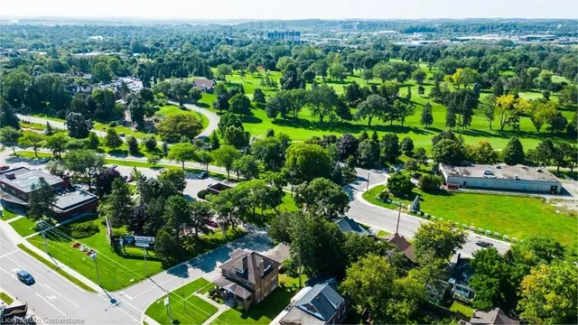 Additional image 30 of 1414 King St Unit 202