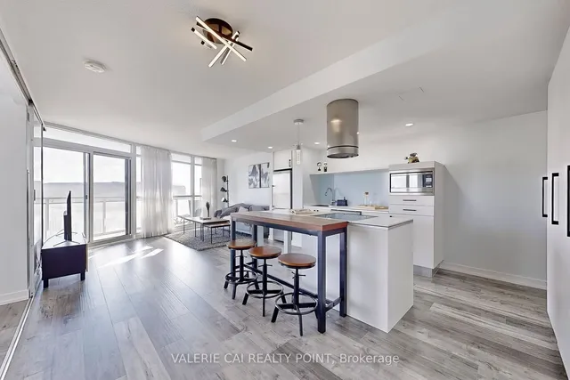 Additional image 9 of 38 Dan Leckie Way Unit 1612