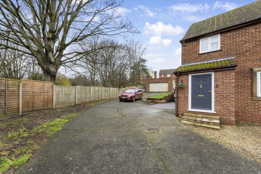 Additional image 2 of St Georges Avenue, Yeovil, BA21