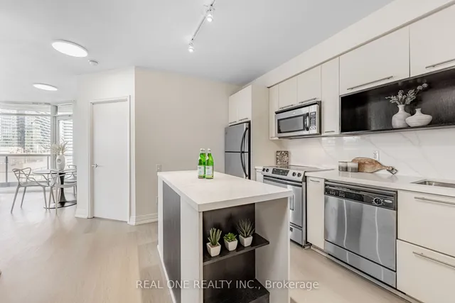 Additional image 7 of 21 Carlton St Unit 2505