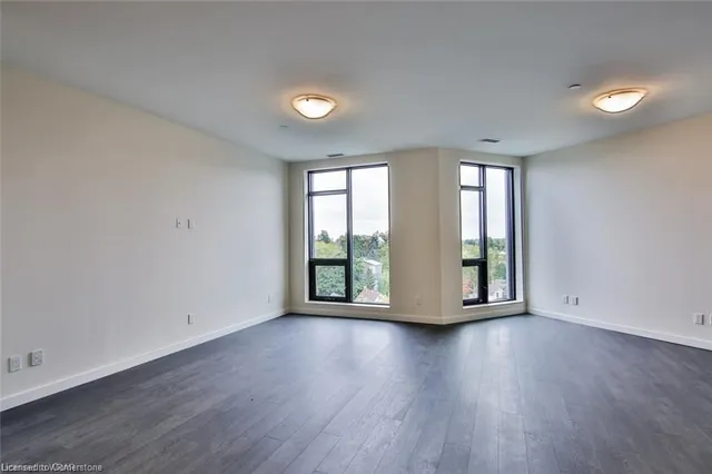 Additional image 7 of 690 King St Unit 522