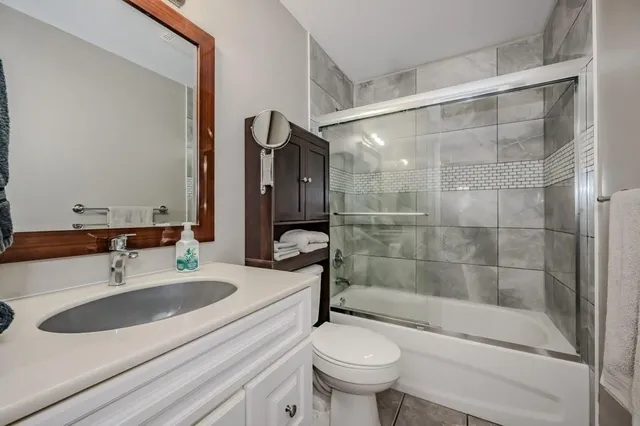 Additional image 26 of 3 REISTVIEW St