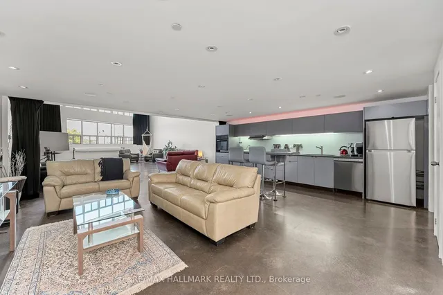 Additional image 2 of 1173 Dundas St Unit 226