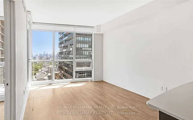 Additional image 4 of 30 Roehampton Ave Unit 2701