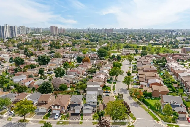 Additional image 36 of 50 Franca Cres