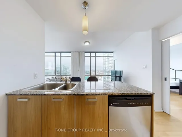 Additional image 11 of 38 Grenville St Unit 2503