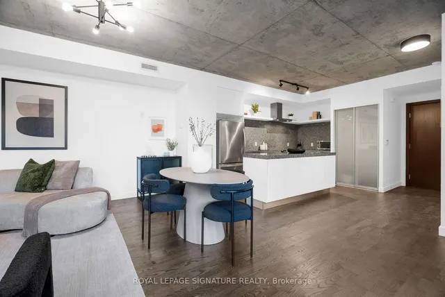 Additional image 6 of 75 Portland St Unit 809