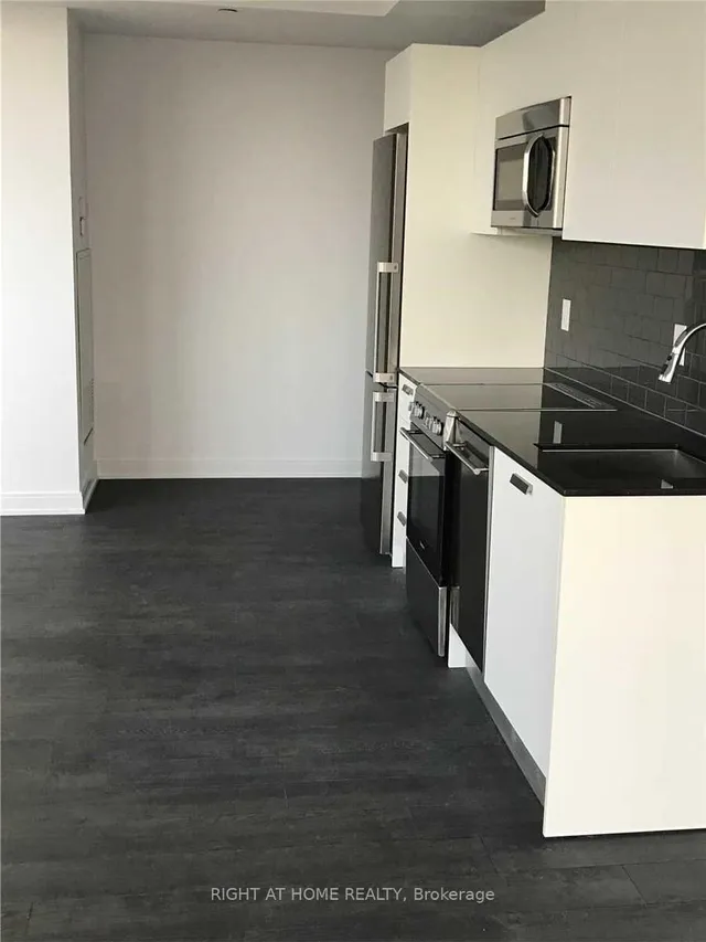 Additional image 7 of 42 Charles St Unit 2802