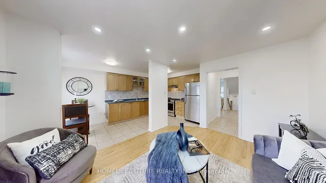 Additional image 11 of 16 Reindeer Dr