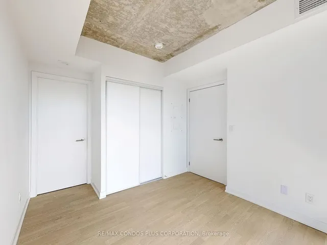 Additional image 18 of 47 Mutual St Unit 1907