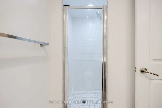 Additional image 26 of 125 Western Battery Rd Unit 213