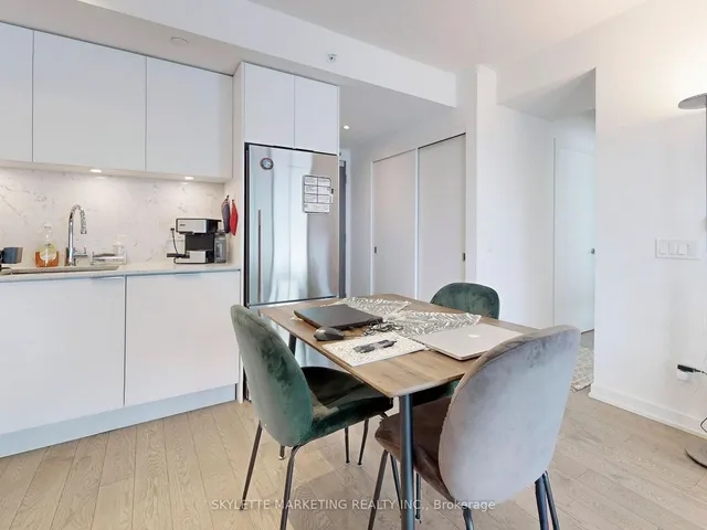 Additional image 8 of 25 Richmond St Unit 1411