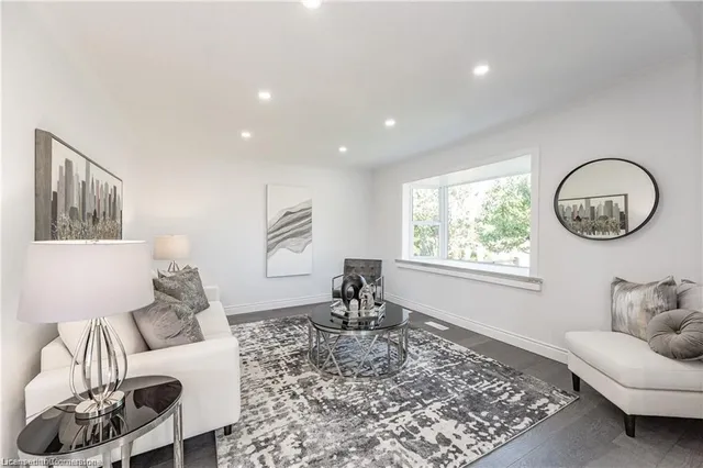 Additional image 2 of 435 Evans Ave